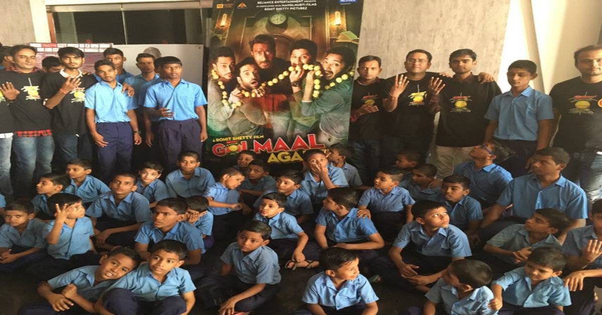 Ajay Devgn's Fan Club Organised A Special Screening Of Golmaal Again For 70 Orphaned children!