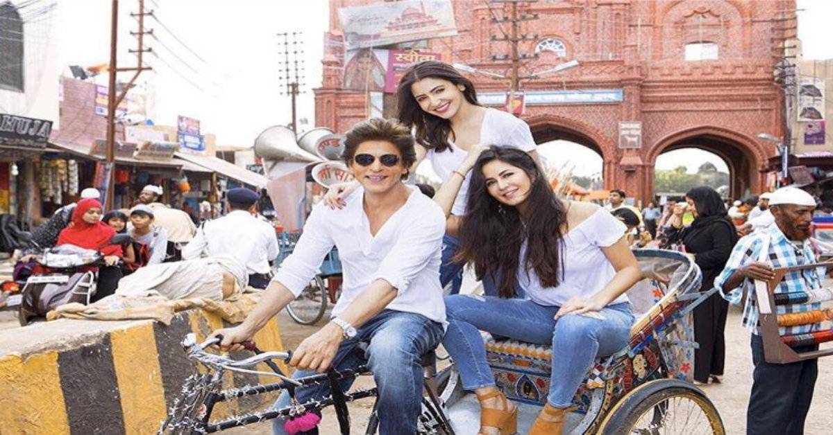 Shah Rukh Khan Takes His Zero Ladies Anushka Sharma And Katrina Kaif For A Rickshaw Ride!
