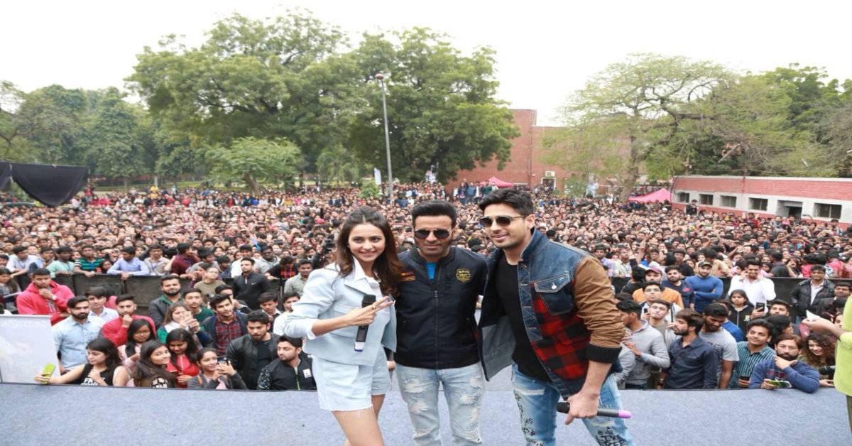 Team Aiyaary Had A Gala Time At Delhi University's SRCC College!
