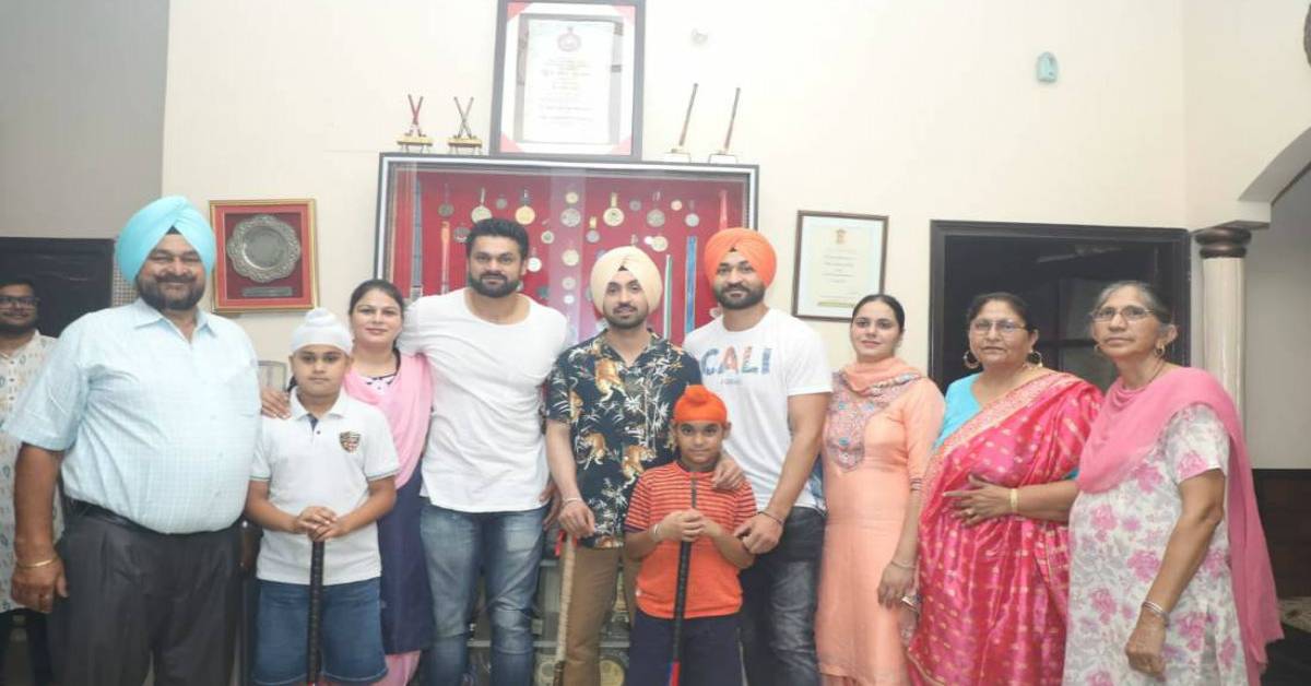 Hockey Legend Sandeep Singh Excited To Show Soorma To His Family!
