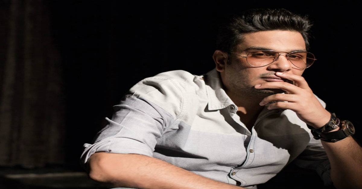 Mukesh Chhabra Scores A Sixer!
