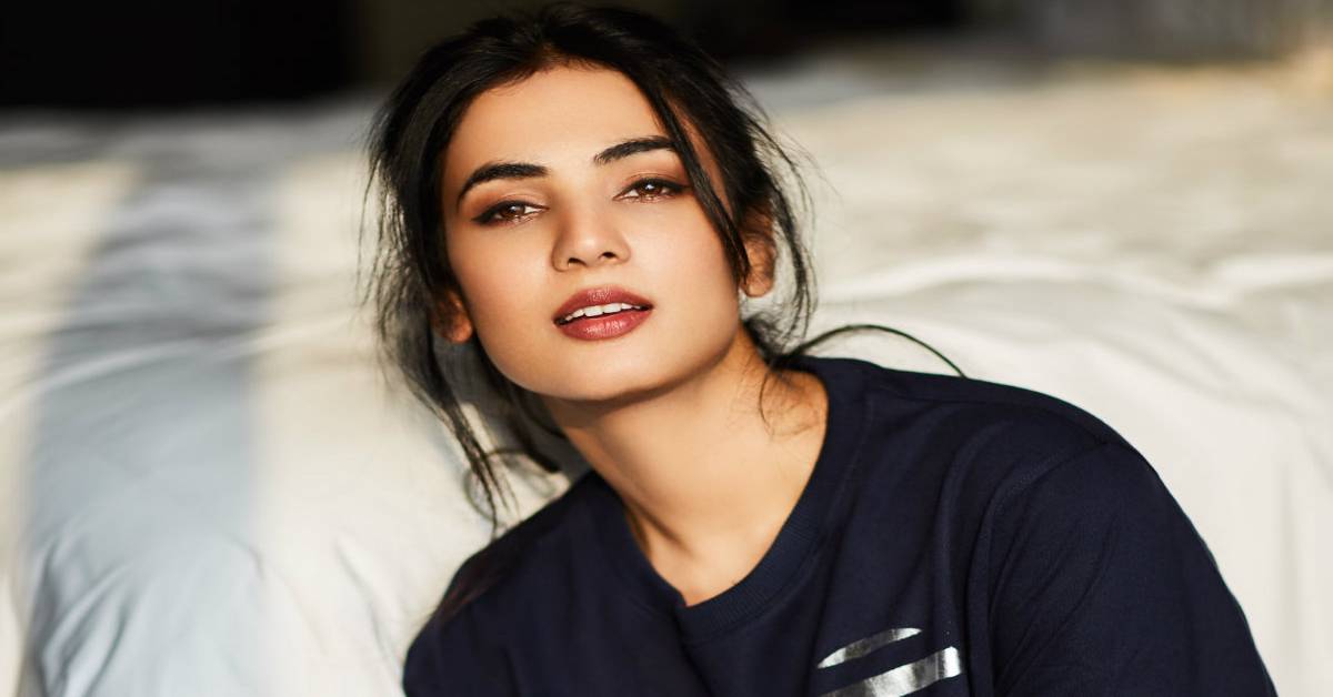 Sonal Chauhan Gears Up For Mahesh Manjrekar’s Next!
