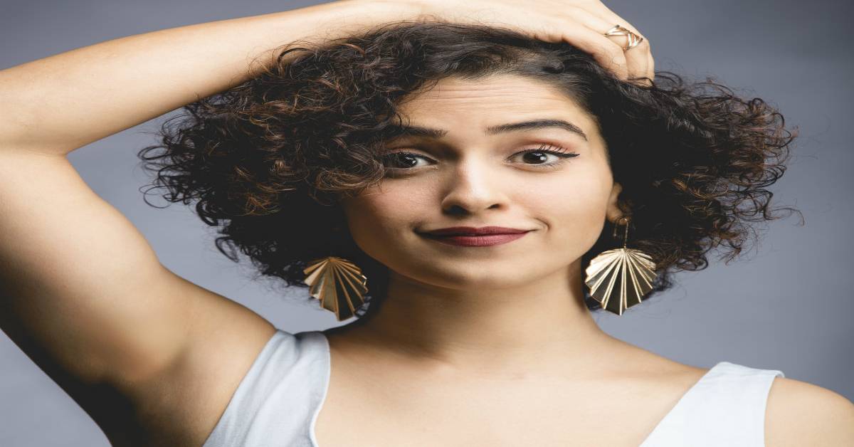 Pataakha Sanya Malhotra Wishes To Keep Her Wedding Outfit From The Film!
