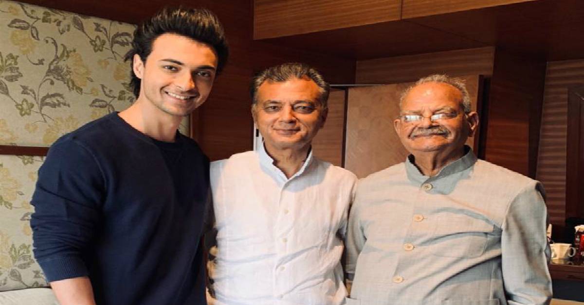 Aayush Seeks His Elders Blessings Ahead Of Loveyatri Release!
