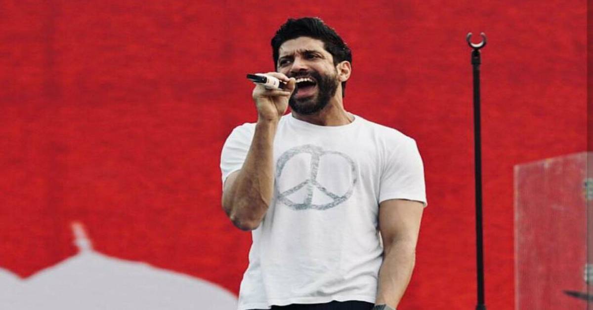 Farhan Akhtar Takes The Stage By Storm At A Recent Concert In Bhubaneswar!
