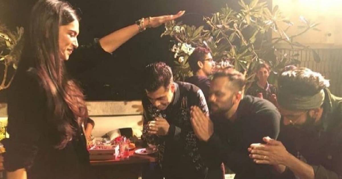 Simmba Success Bash: Ranveer Singh, Rohit Shetty And Karan Johar Seek The Blessings Of Their Lucky Lady Deepika Padukone In This Super Cute Picture!