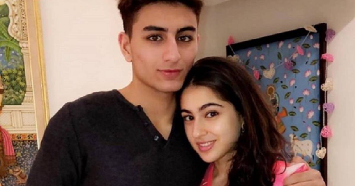 This Was Sara Ali Khan's Epic Reaction When Asked If She Would Slap Her Brother Ibrahim For Rs 1 Crore!
