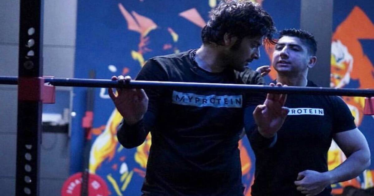 Ali Fazal Teams Up With Hrithik Roshan’s Physical Trainer For A Unique Fitness Endeavour!
