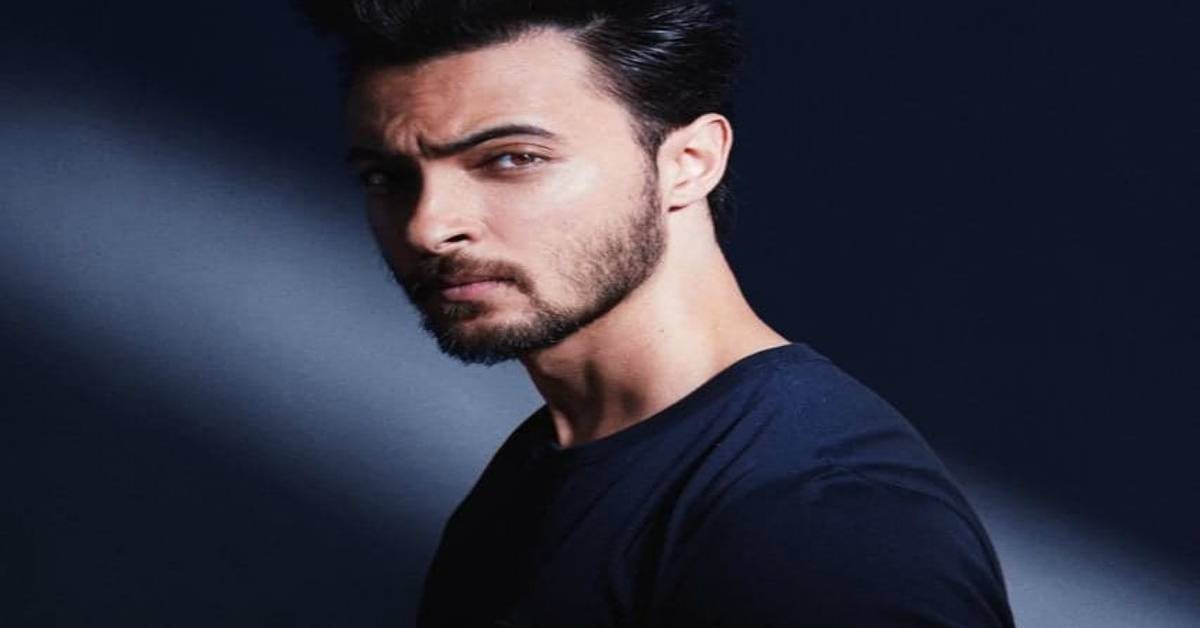 Aayush Sharma Hires Tiger Shroff’s Fitness Trainer!
