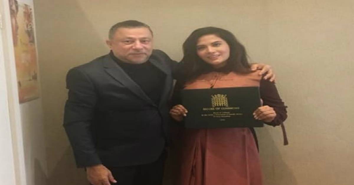 Richa Chadha Joins The Likes Of Barack Obama And Will Smith, To Feature In The House Of Commons Book Of Tribute To The Late Nelson Mandela!