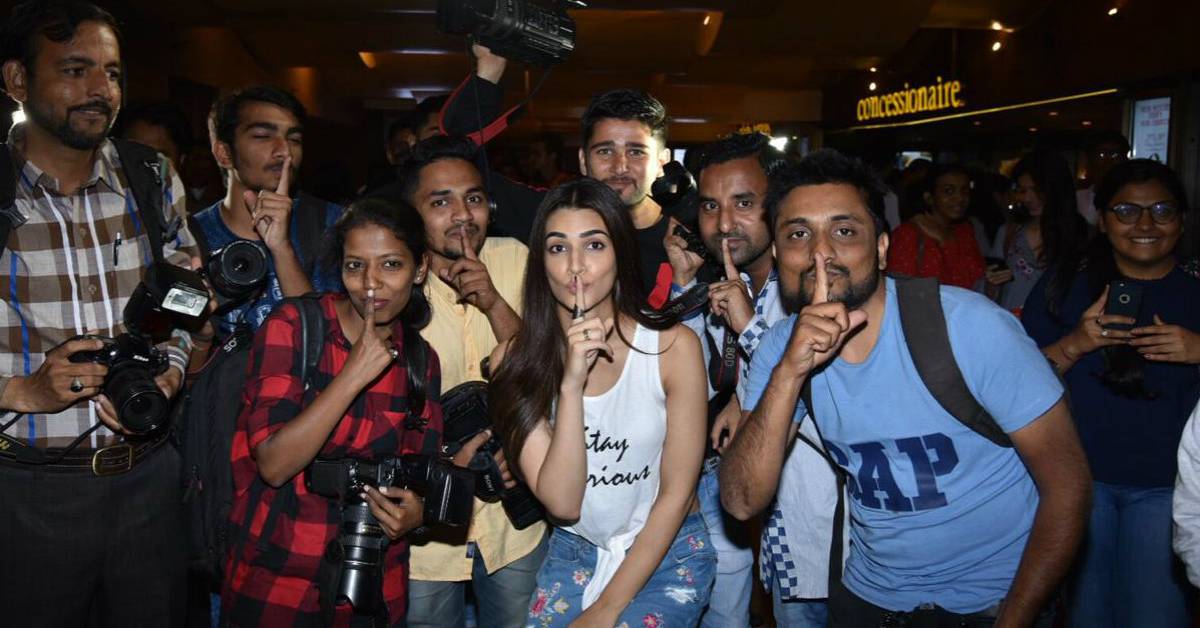 Kriti Sanon Witnesses Mass Uproar As She Sets Out For A Theatre Visit!
