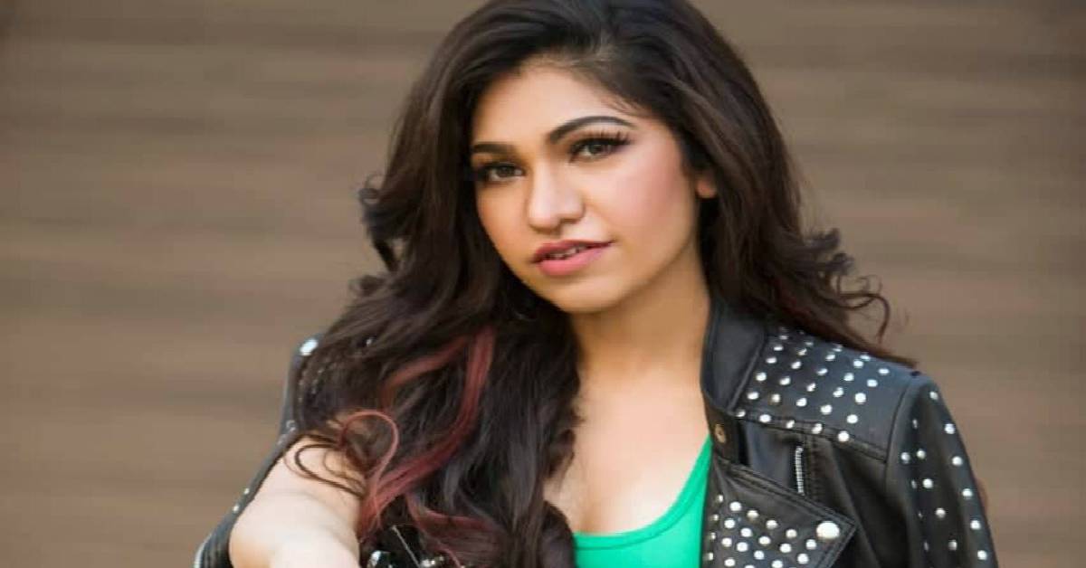 Tulsi Kumar's Blockbuster Month 100 Million Views!
