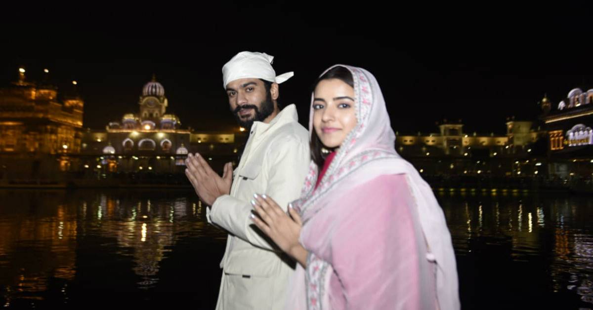 Ahead Of Its Release, Sunny Kaushal And Rukshar Dhillon Of ‘Bhangra Paa Le' Team Pay A Visit To Amritsar!
