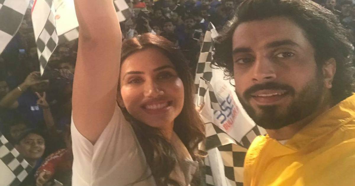 ’Jai Mummy Di’ Star Sunny Singh Experiences Tremendous Fan Frenzy!