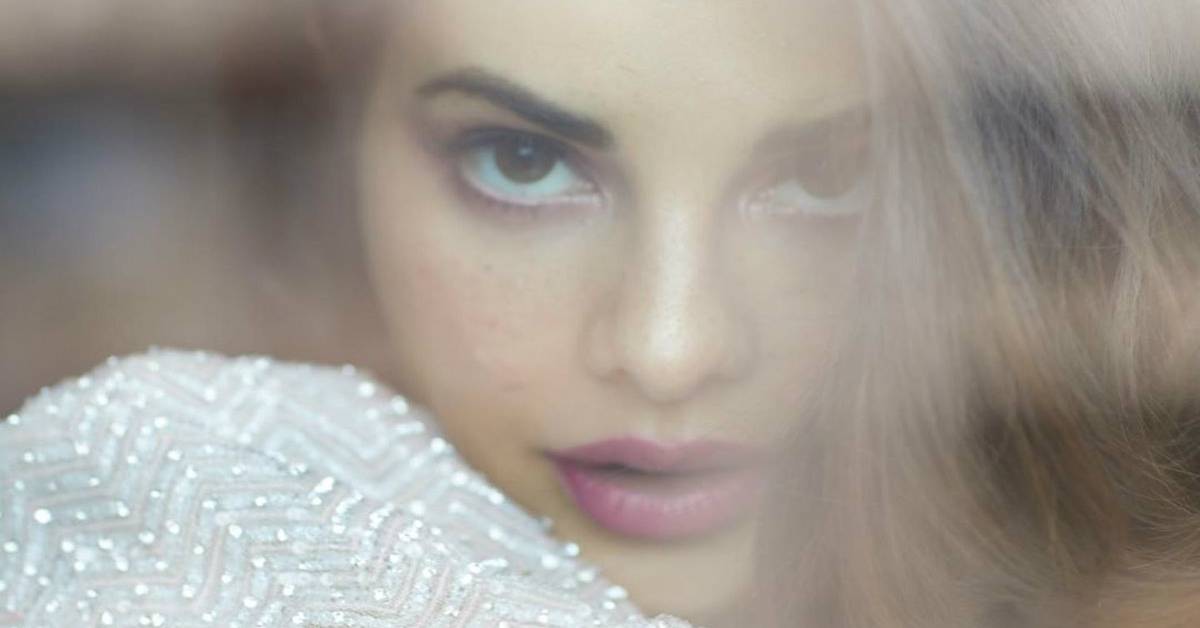 Jacqueline Shares One Of The Best Compliments That She Attains From Her Fans!