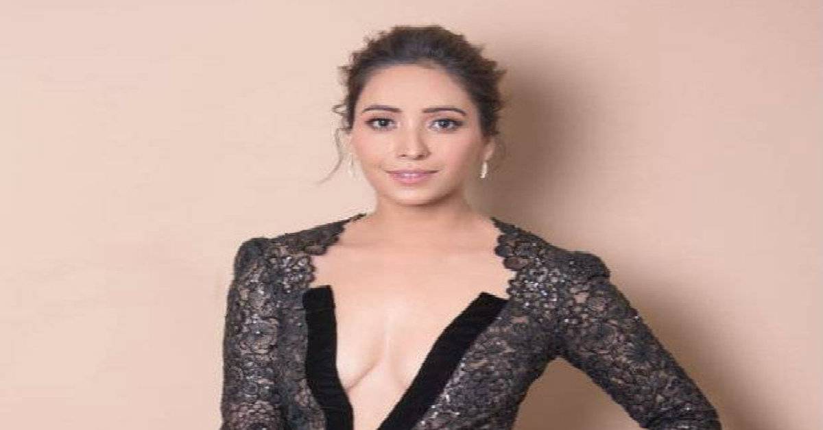 Asha Negi: Met Real Journalists To Understand The Nuances Of My Character In Abhay 2!
